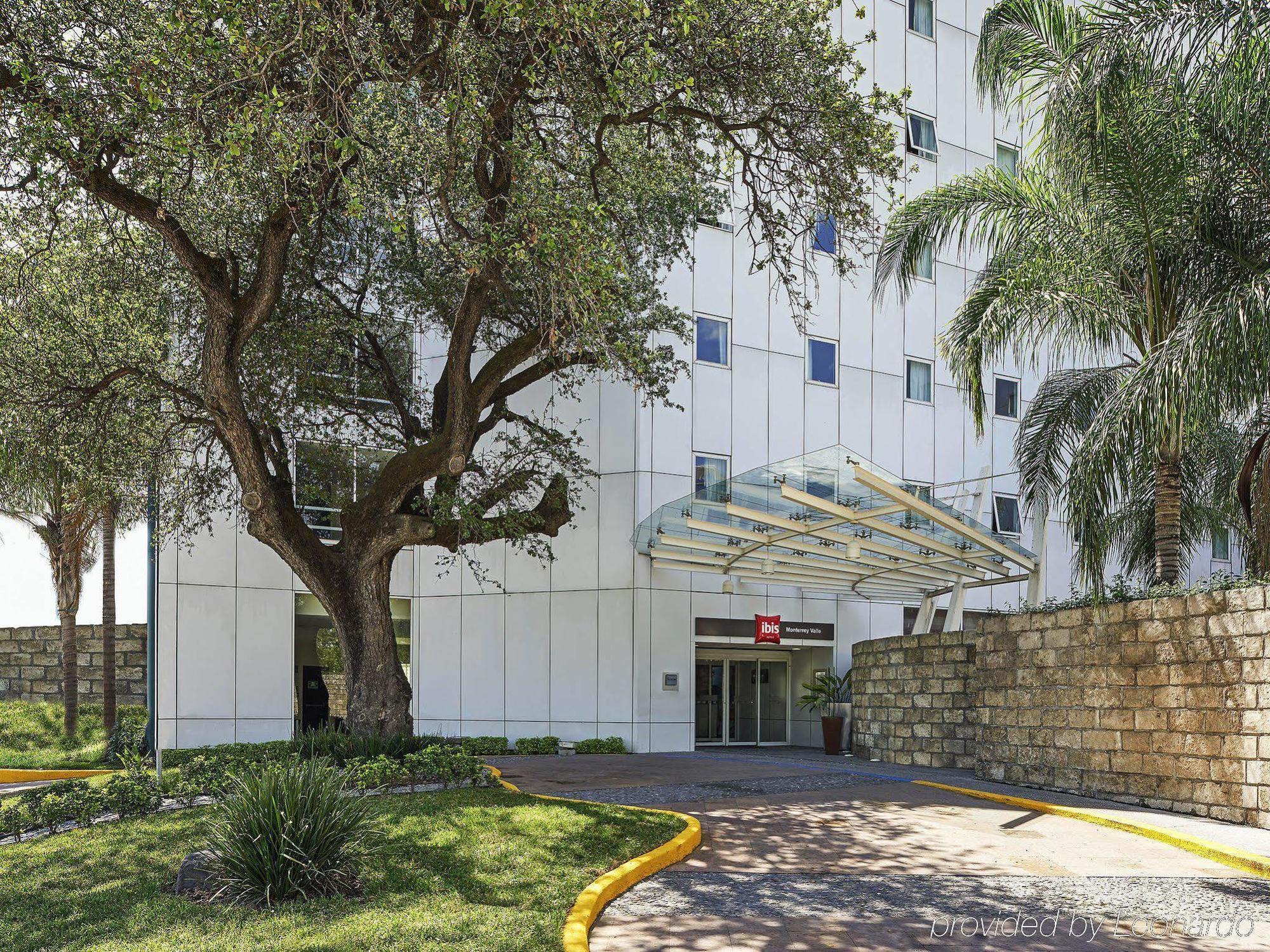 Ibis Monterrey Valle San Pedro Garza Garcia Buitenkant foto