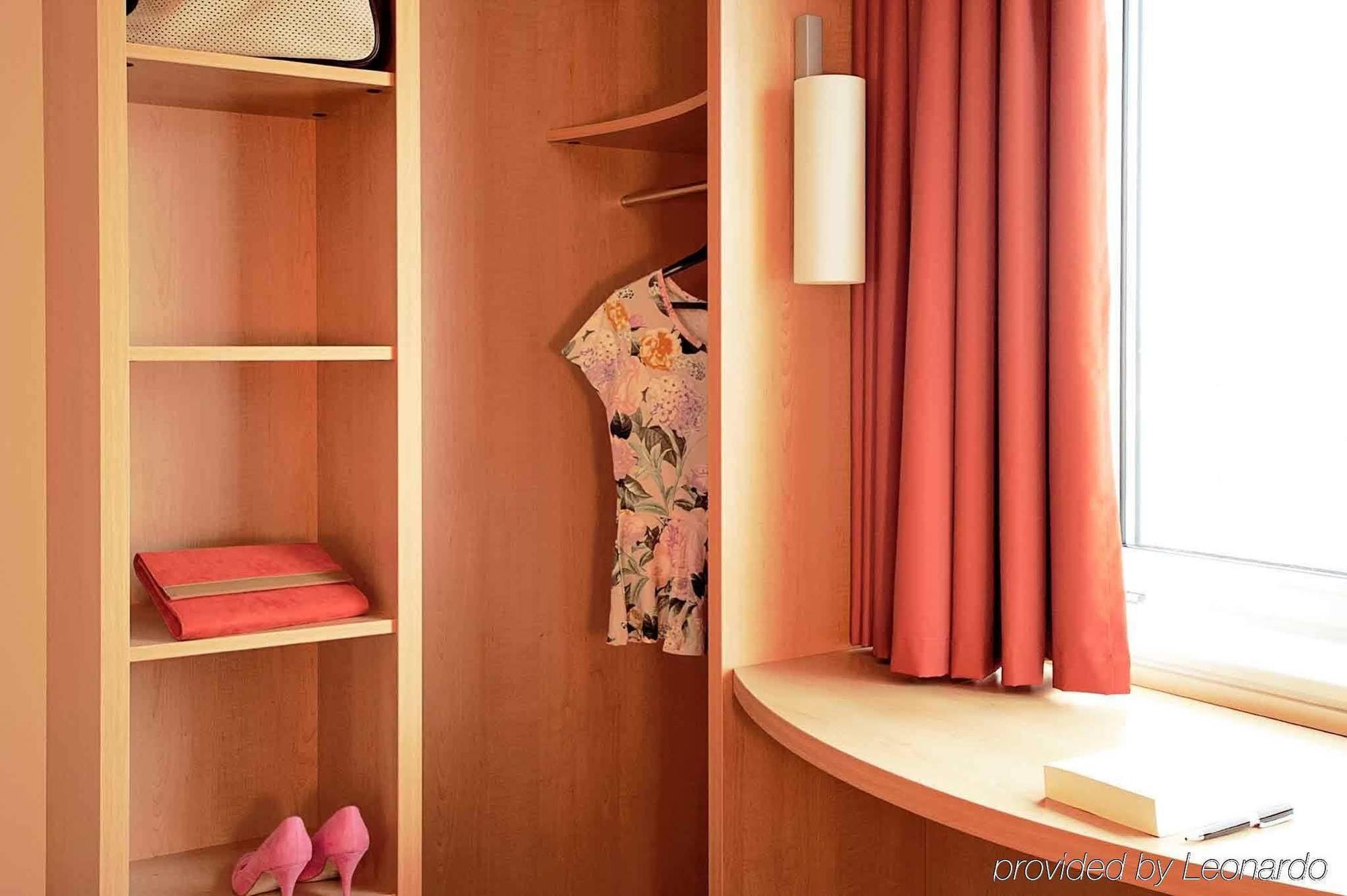 Ibis Monterrey Valle San Pedro Garza Garcia Buitenkant foto